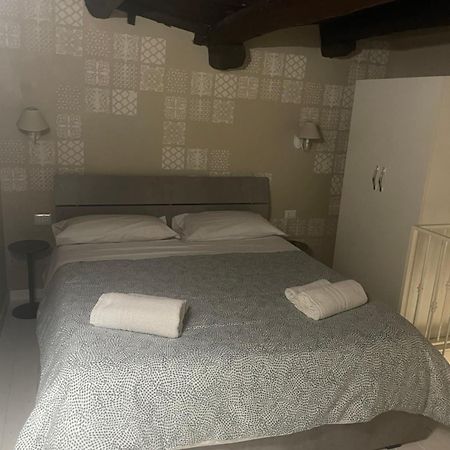 Sottosopra Apartment Наполи Екстериор снимка