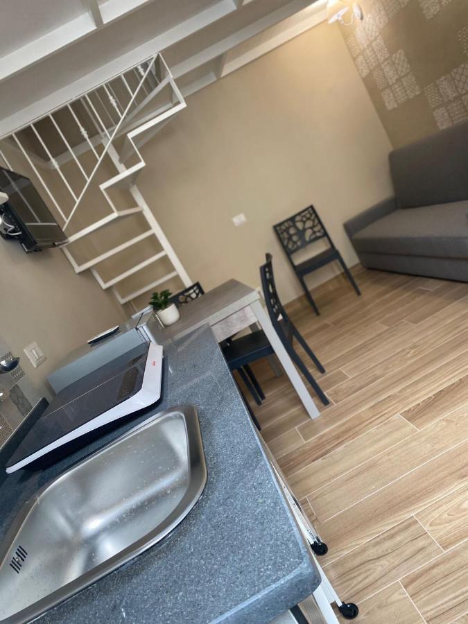 Sottosopra Apartment Наполи Екстериор снимка
