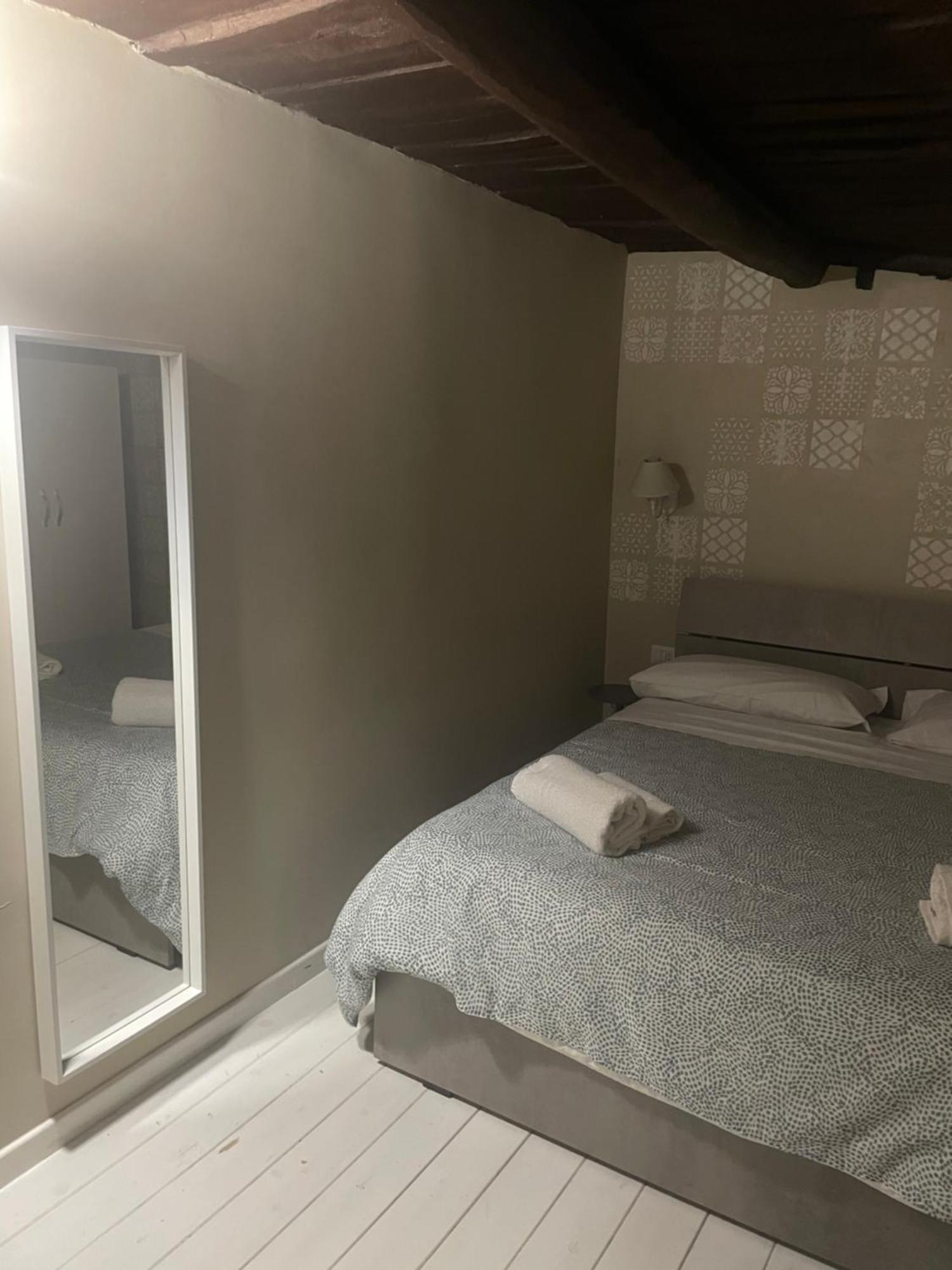 Sottosopra Apartment Наполи Екстериор снимка