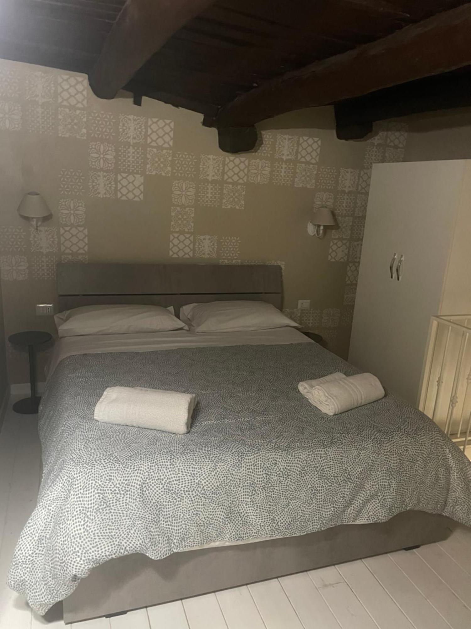 Sottosopra Apartment Наполи Екстериор снимка