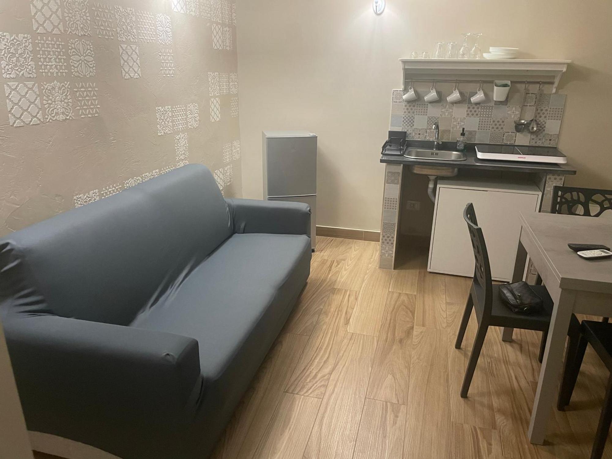 Sottosopra Apartment Наполи Екстериор снимка
