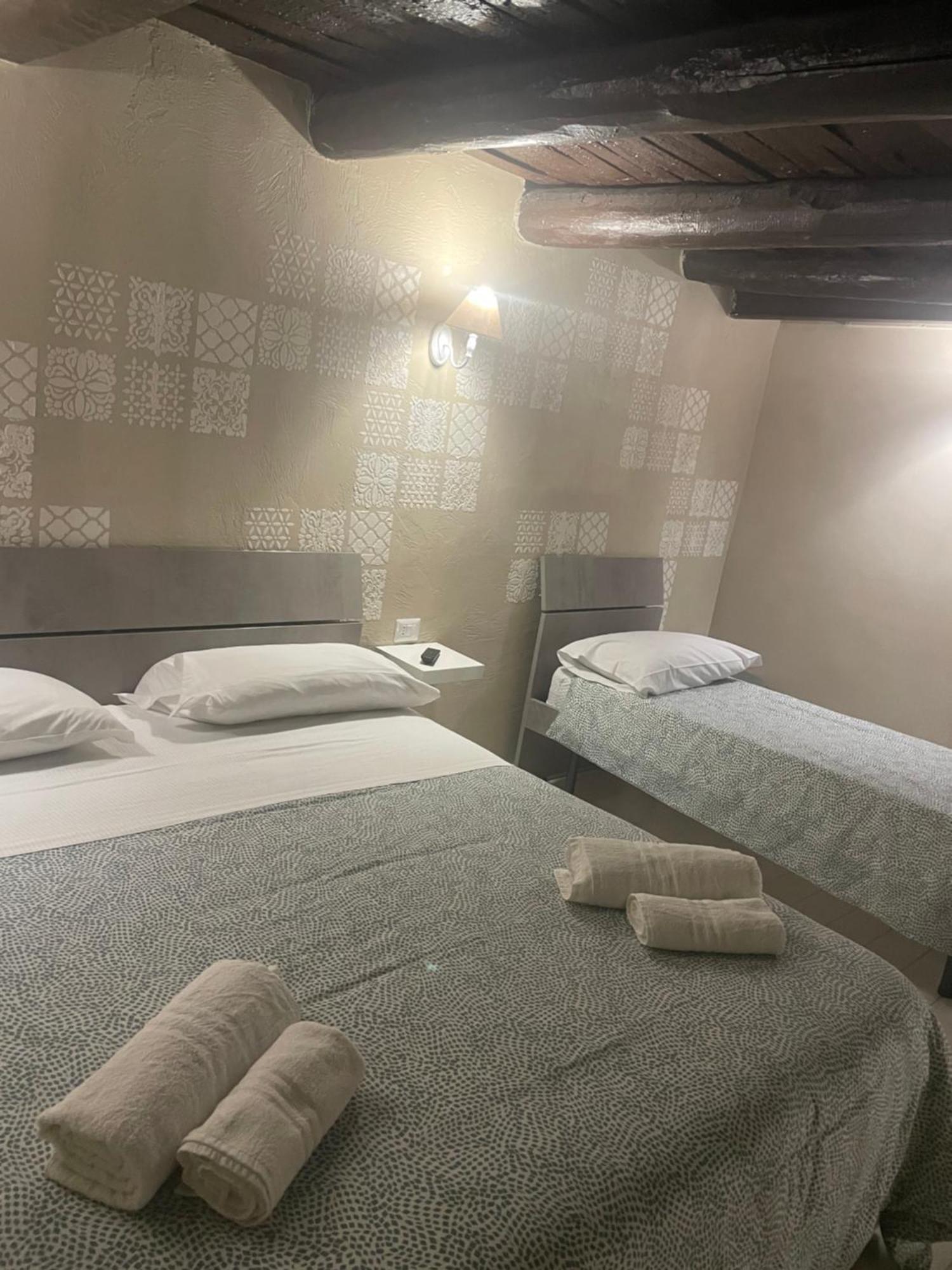 Sottosopra Apartment Наполи Екстериор снимка