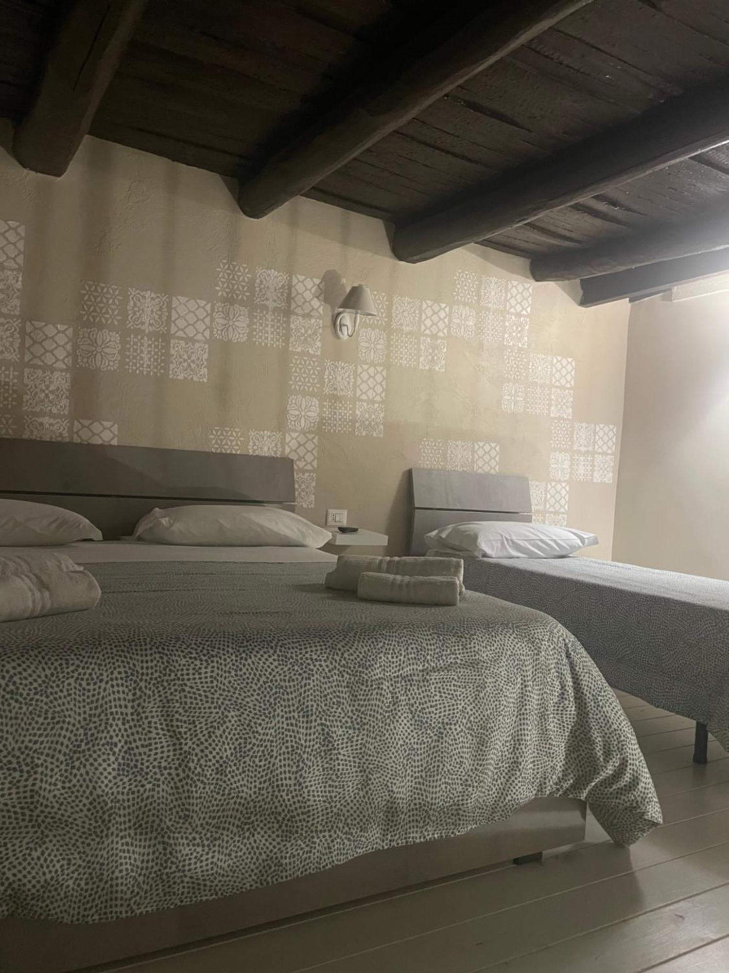 Sottosopra Apartment Наполи Екстериор снимка