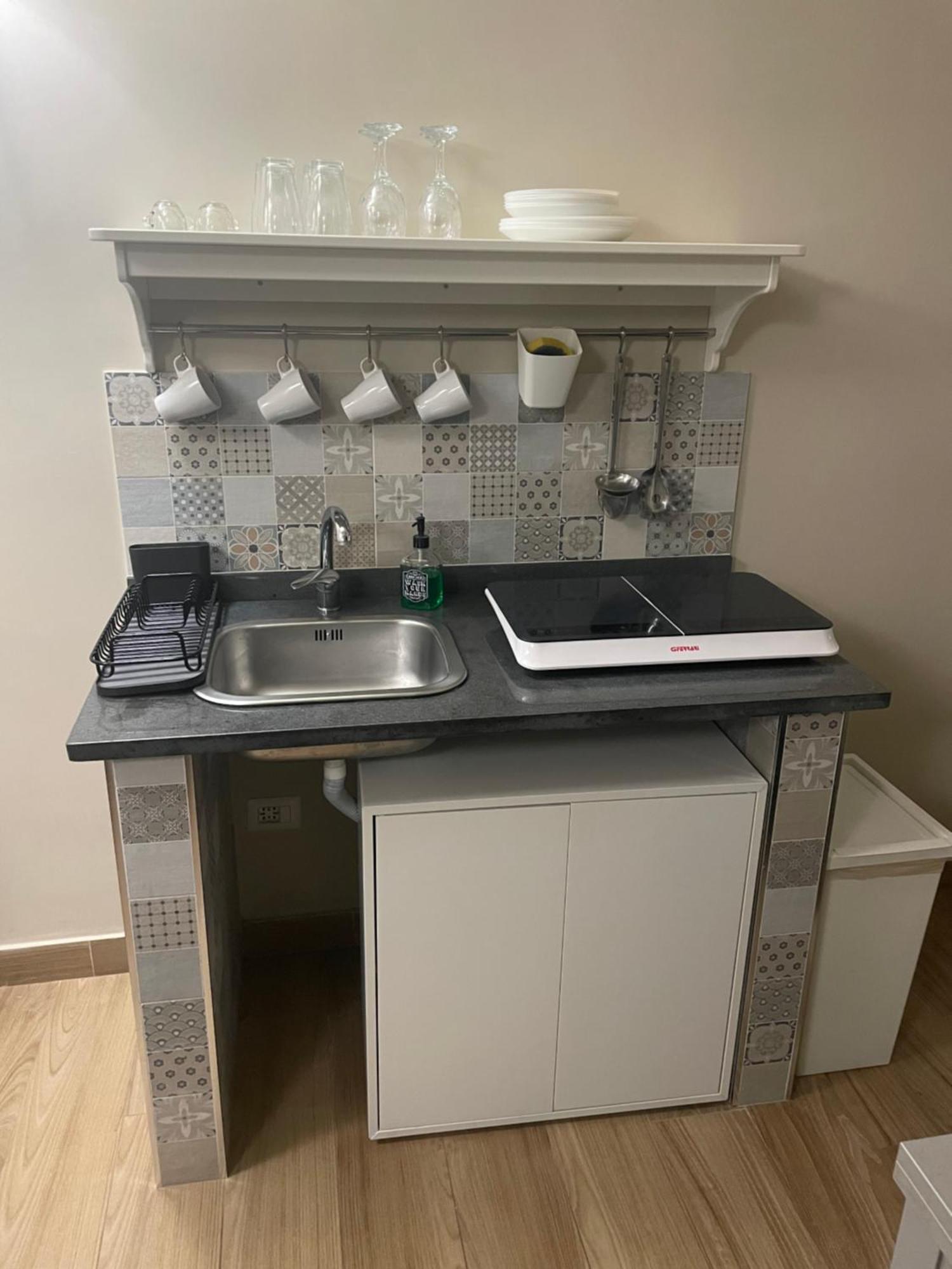Sottosopra Apartment Наполи Екстериор снимка